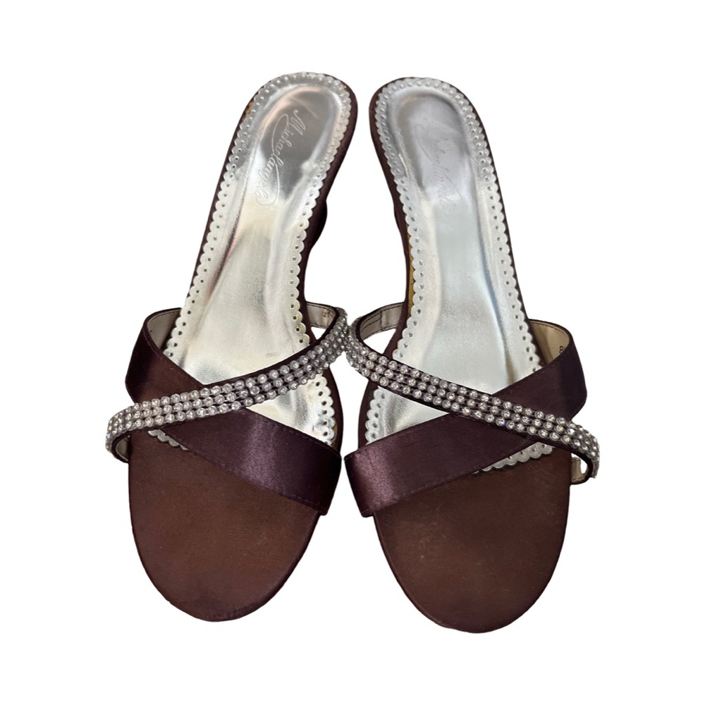 Michaelangelo plum satin rhinestone low heel slipper size 8.5